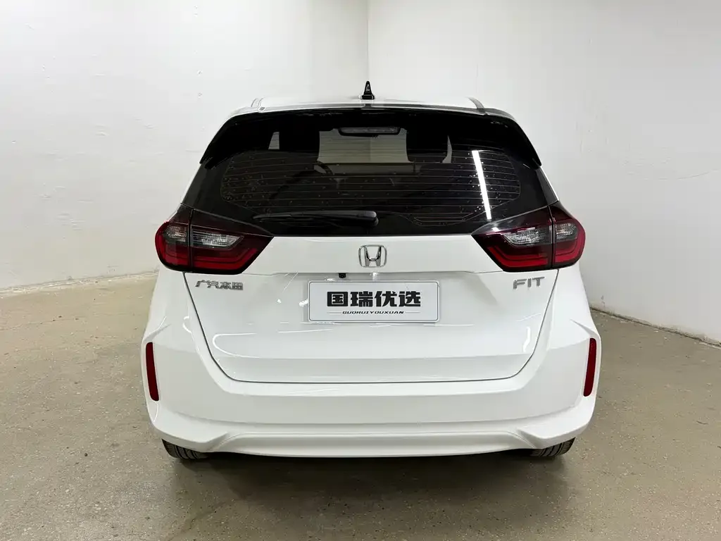 Honda Fit — фото 2