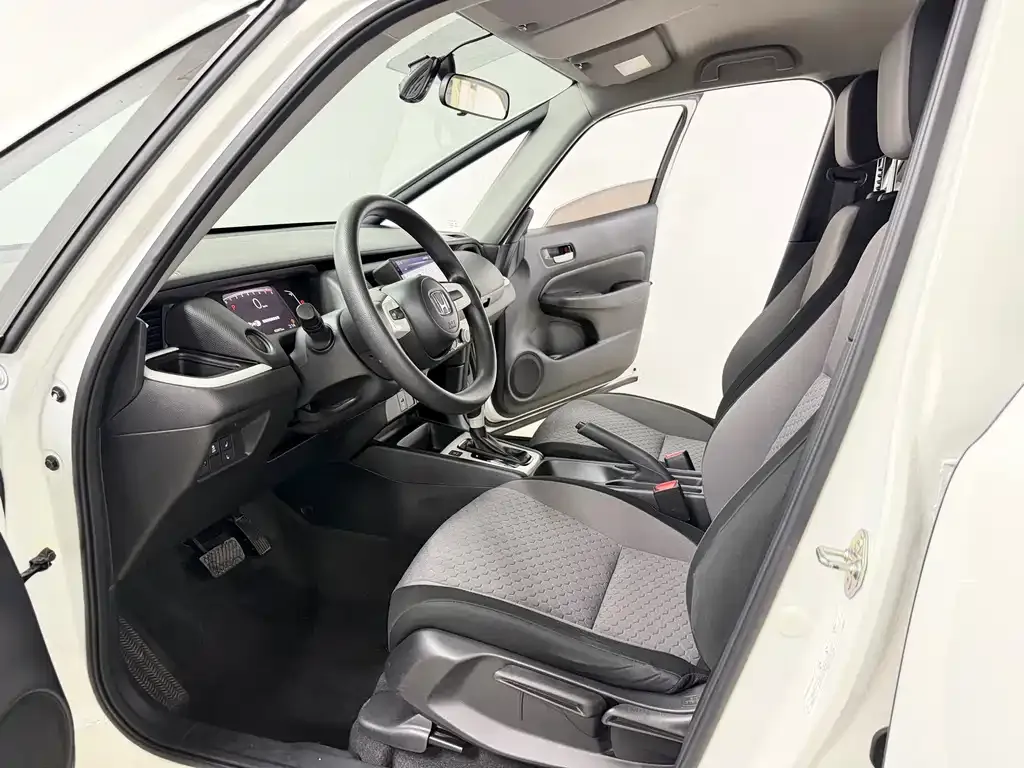 Honda Fit — фото 4