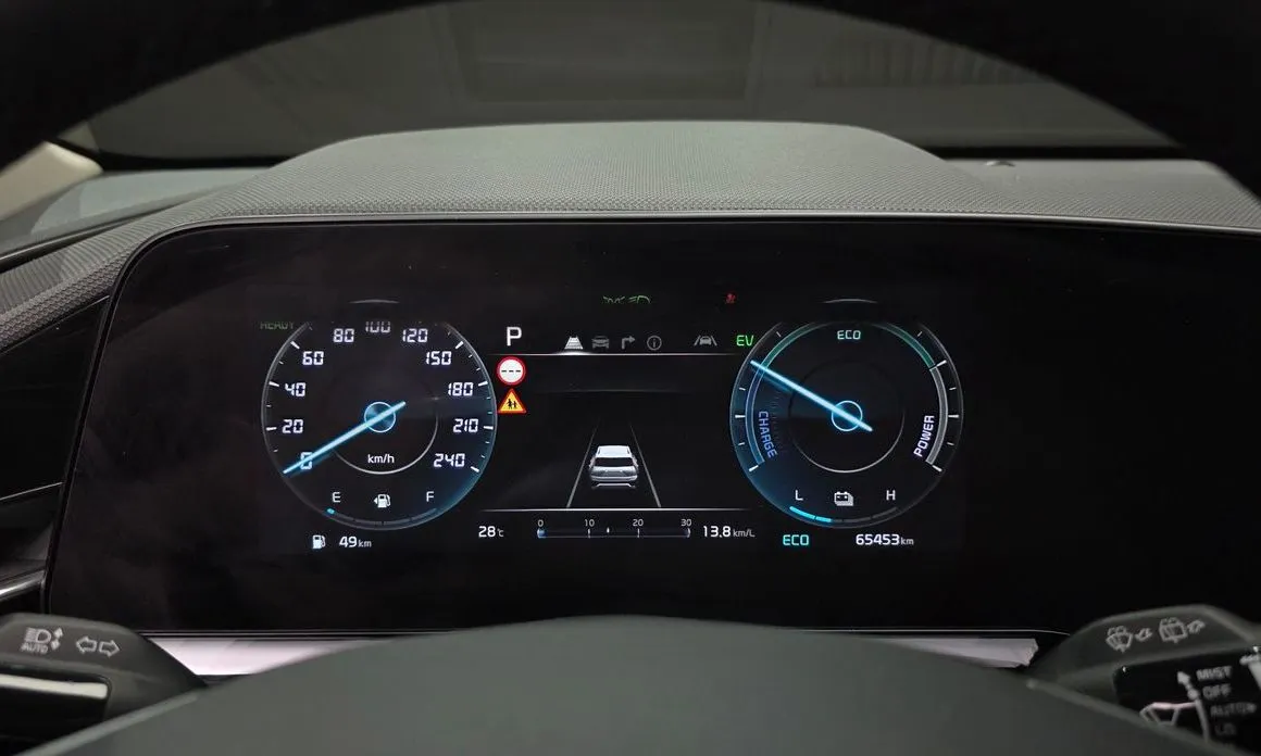 Kia Niro — фото 10