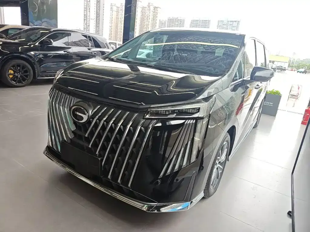 GAC Motor Trumpchi M8 — фото 1
