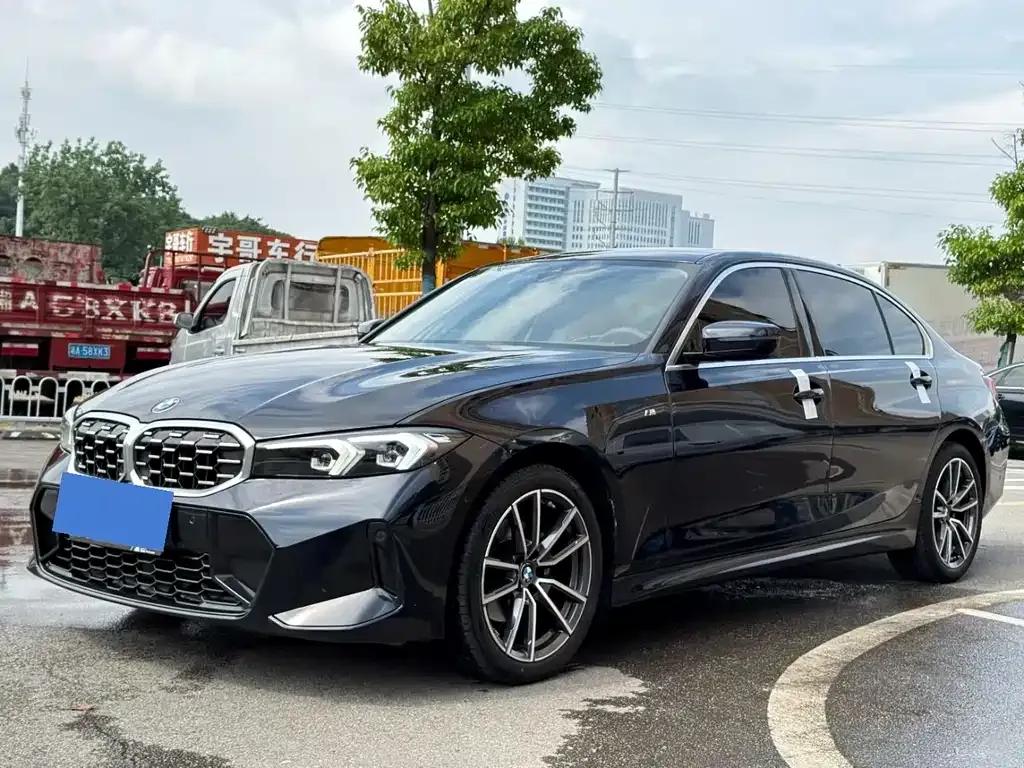 BMW 3 Series — фото 1