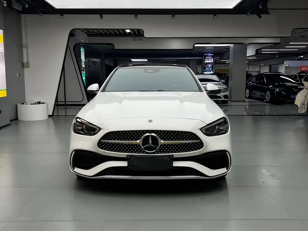 Mercedes-Benz C-Class — фото 10