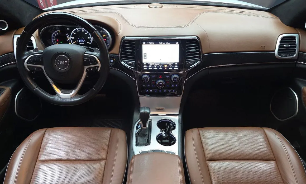 Jeep Cherokee — фото 9