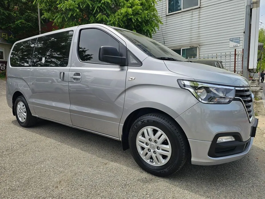 Hyundai Starex — фото 5