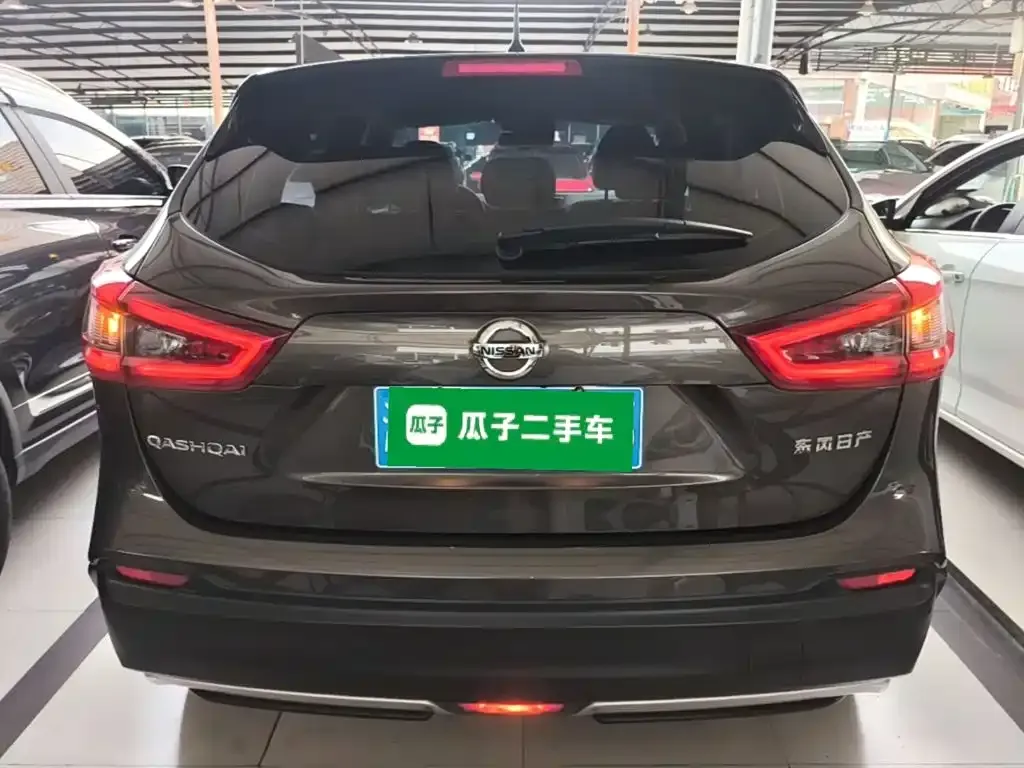 Nissan Qashqai — фото 8
