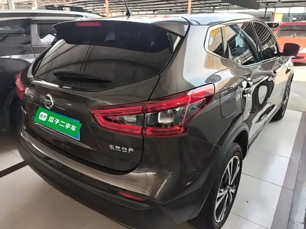 Nissan Qashqai — фото 5