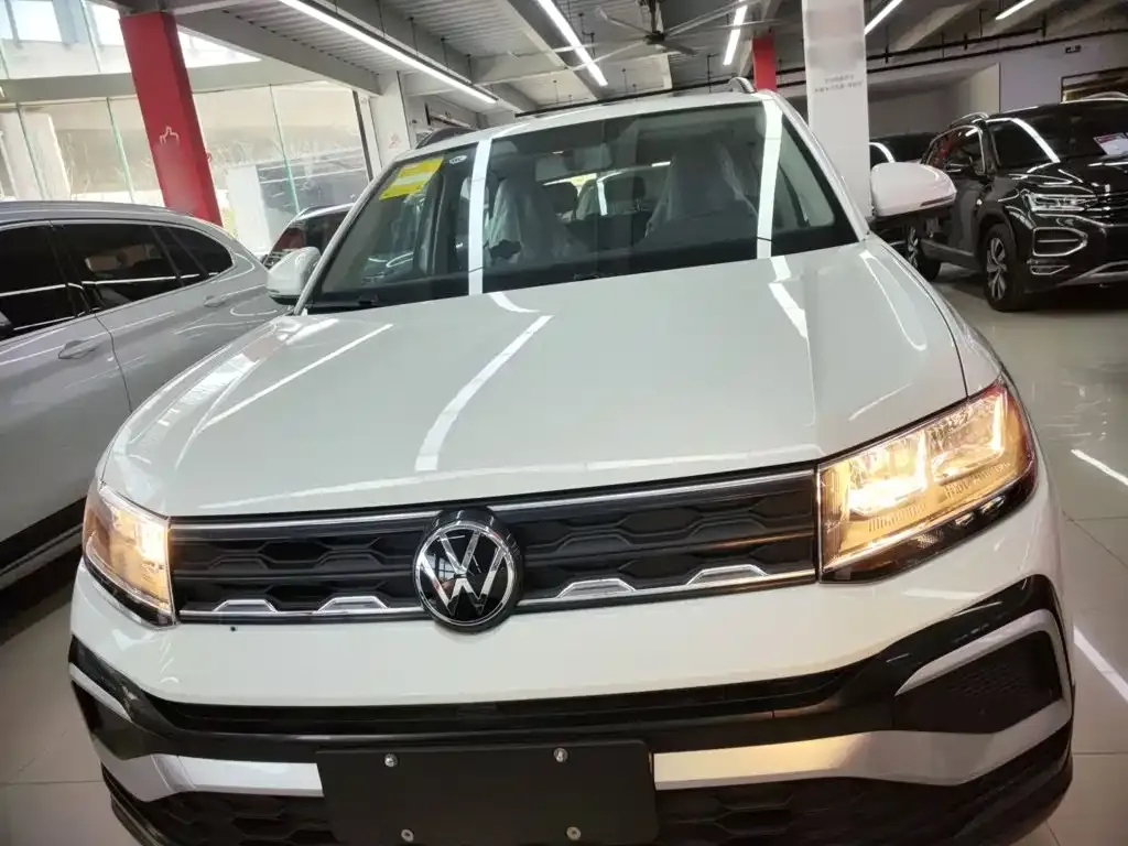 Volkswagen T-Cross — фото 9