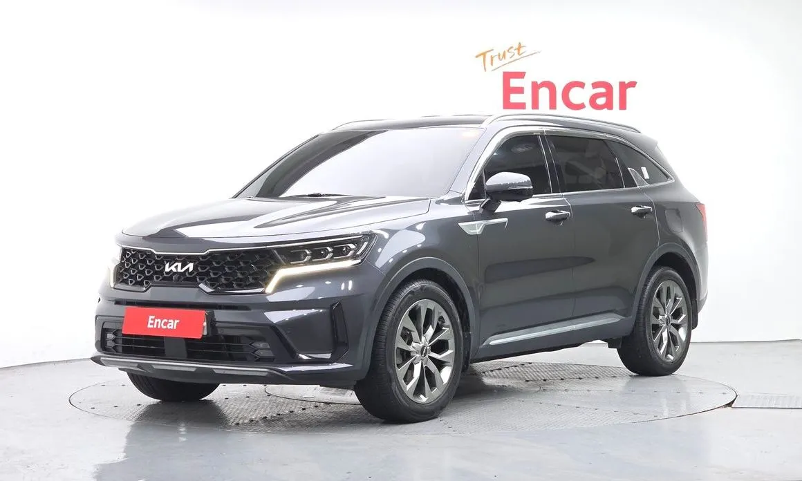 Kia Sorento — фото 1