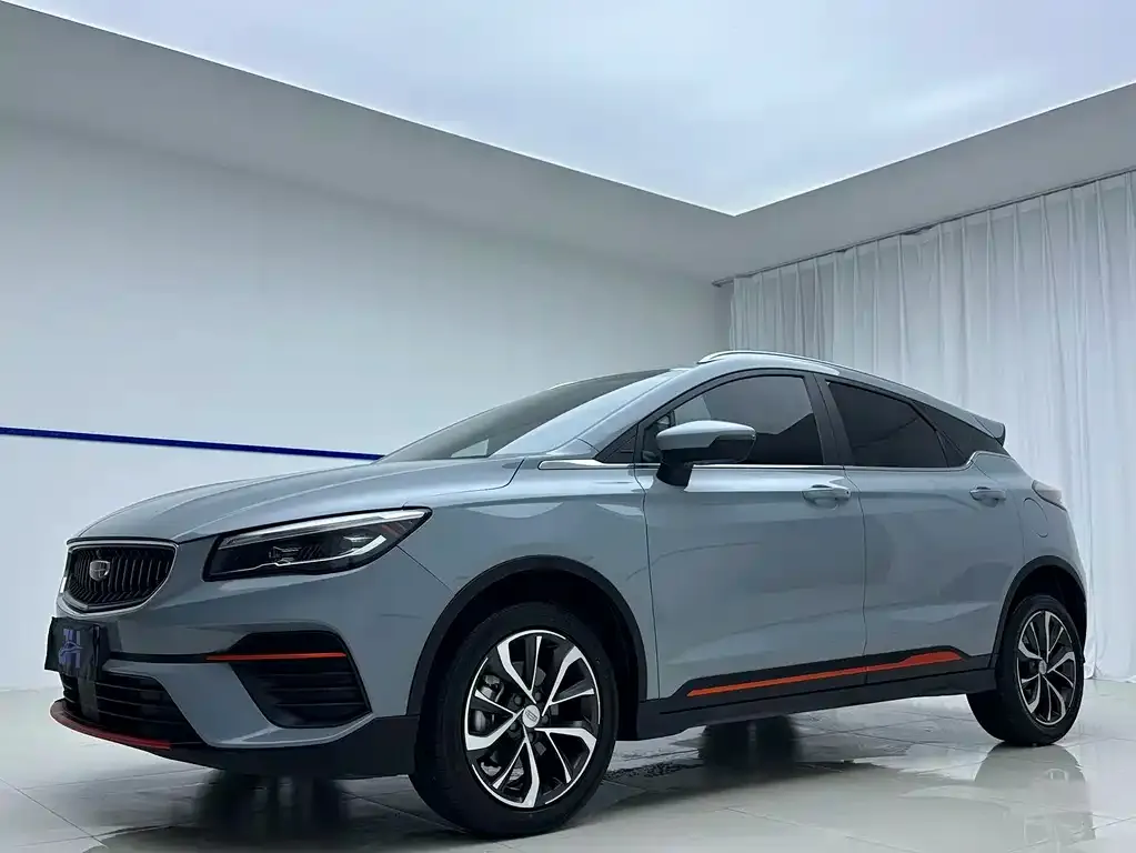 Geely Emgrand S — фото 1