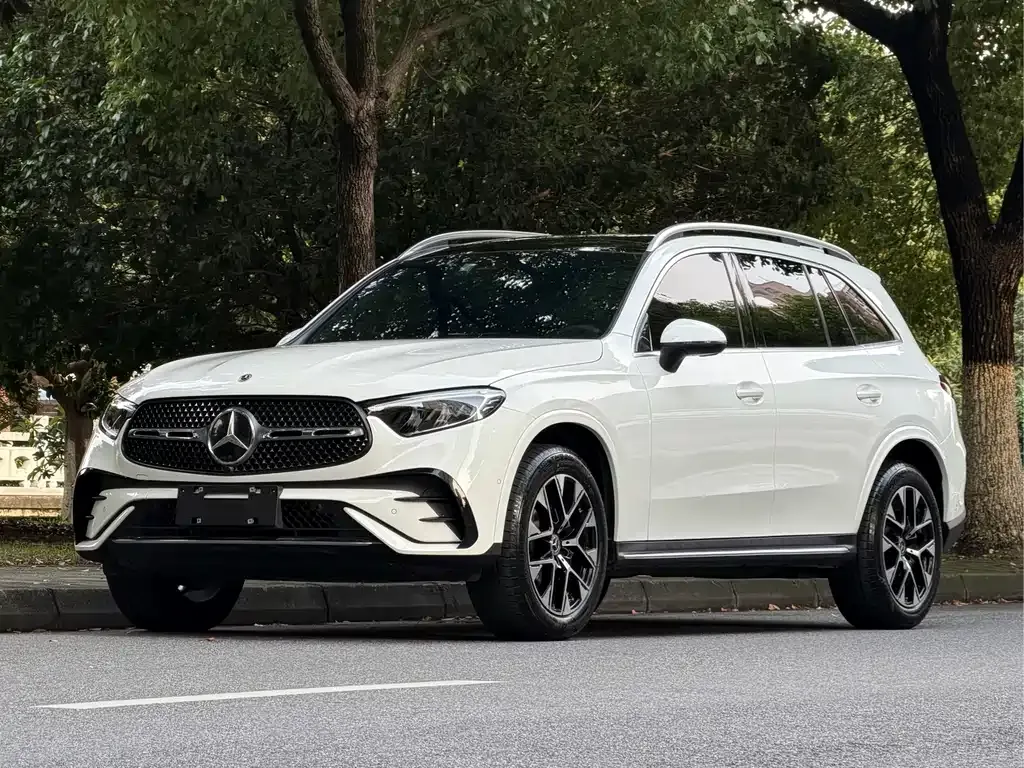 Mercedes-Benz GLC — фото 1