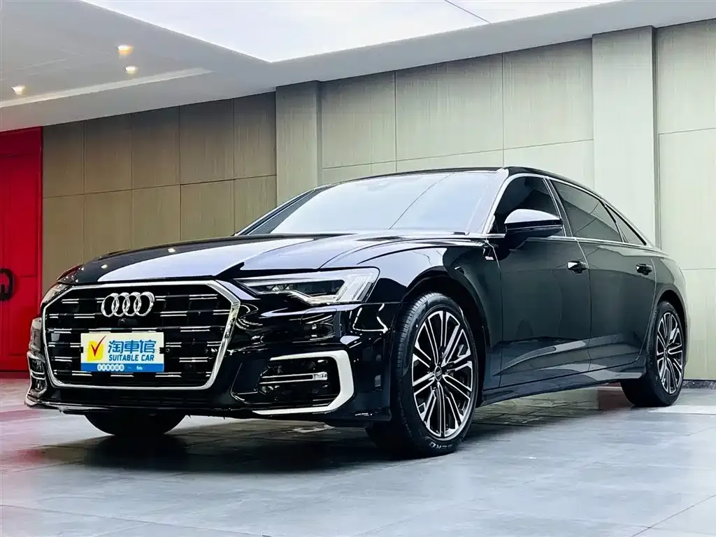 Audi A6L — фото 1