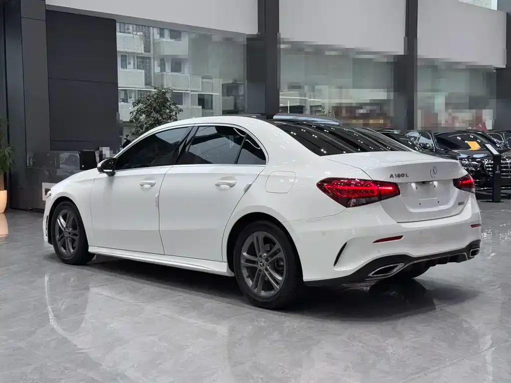 Mercedes-Benz A-Class — фото 2