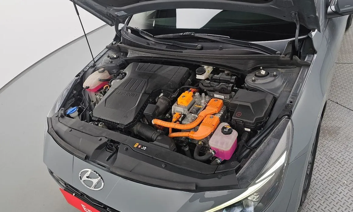 Hyundai AVANTE — фото 10
