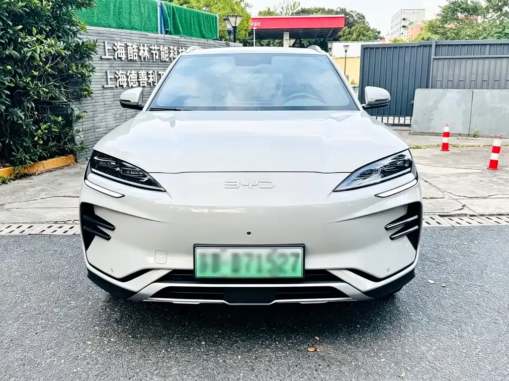 BYD PLUS New Energy — фото 8