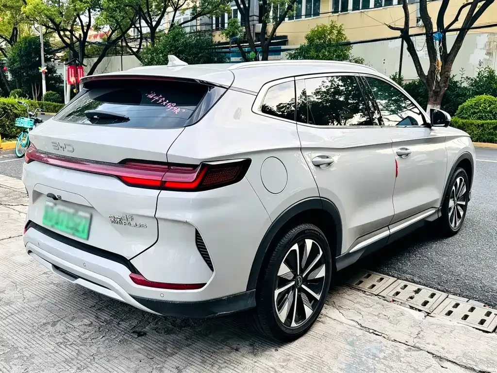 BYD PLUS New Energy — фото 6