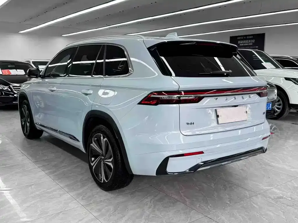 Geely Xingyue L — фото 6