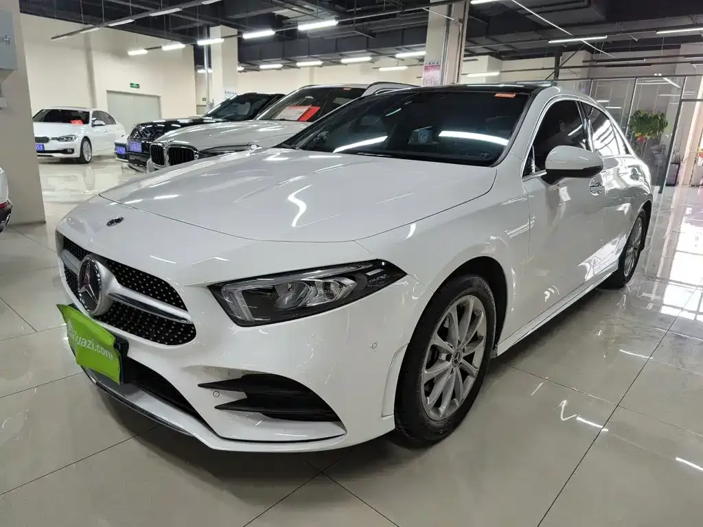 Mercedes-Benz A-Class — фото 1