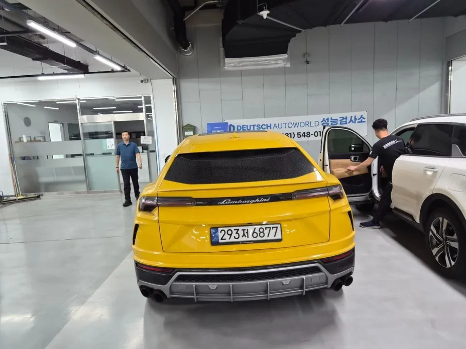 Lamborghini Urus — фото 3