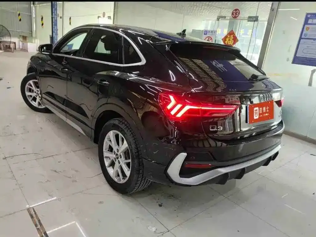 Audi Q3 Sportback — фото 5