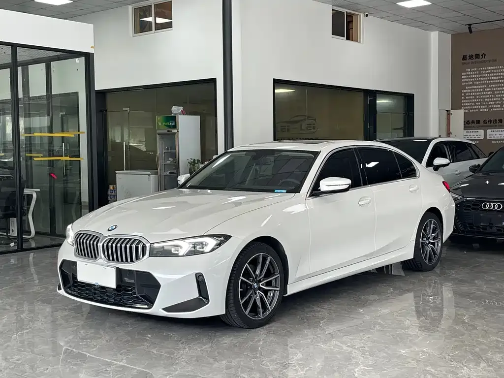 BMW 3 Series — фото 1