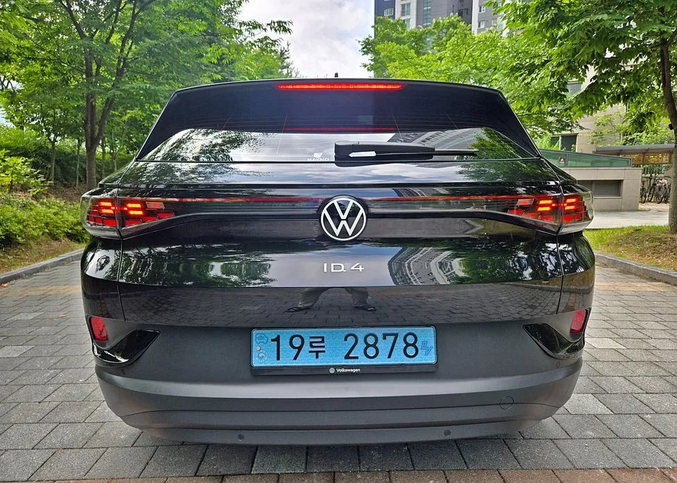 Volkswagen ID.4 — фото 7