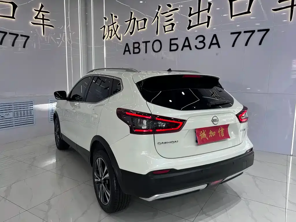 Nissan Qashqai — фото 6