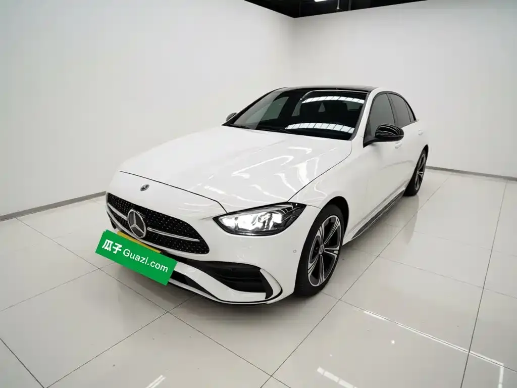Mercedes-Benz C-Class — фото 1