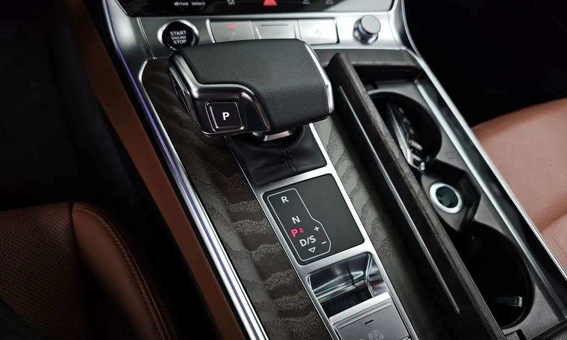 Audi A6 — фото 9