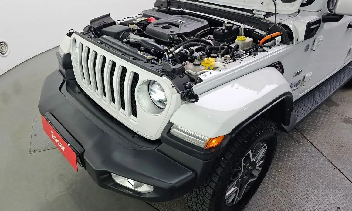 Jeep Wrangler — фото 6