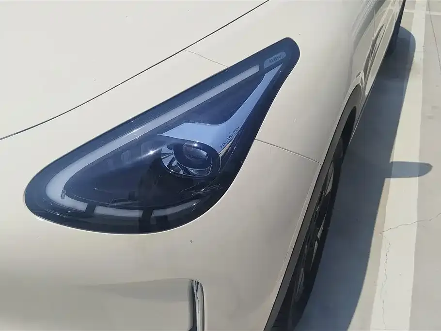 Geely Starburst — фото 2