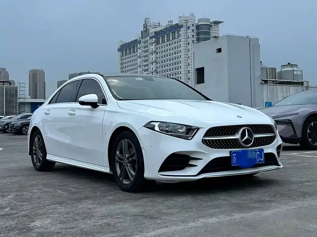 Mercedes-Benz A-Class — фото 4