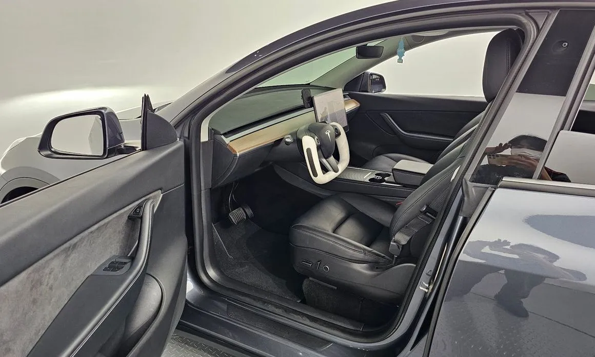 Tesla Model Y — фото 3