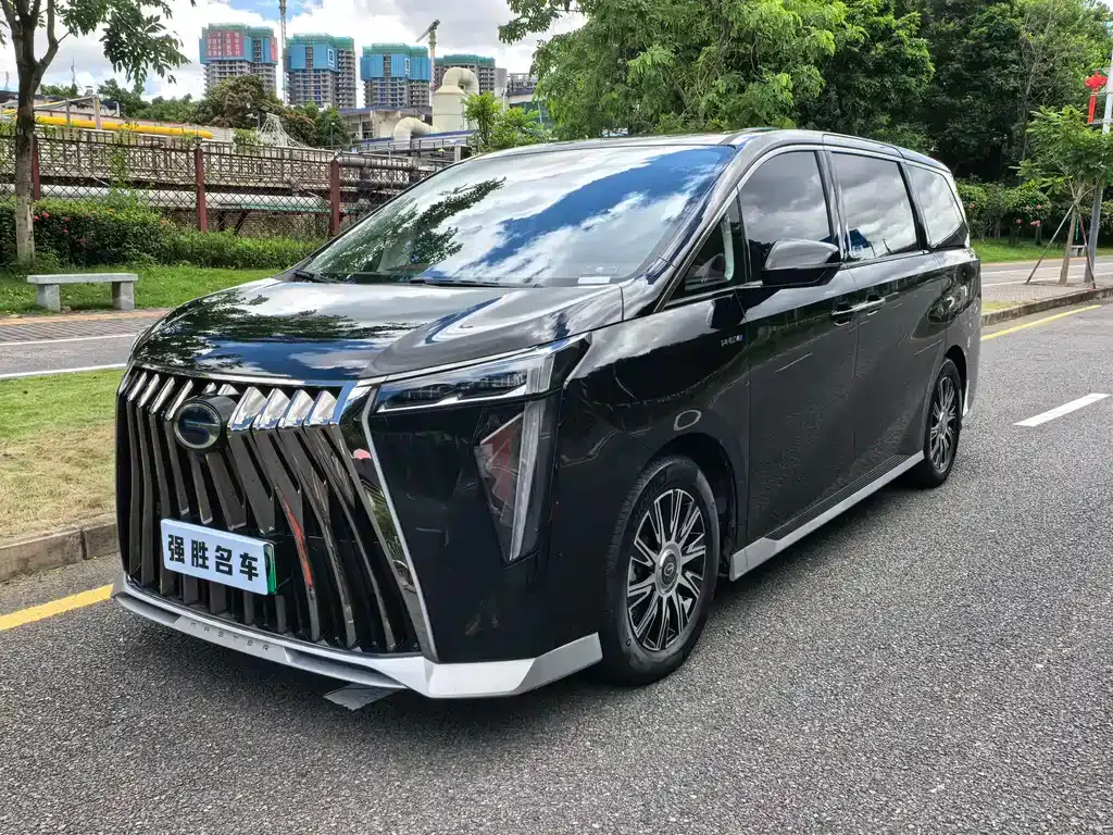 GAC Motor Trumpchi E9 — фото 1
