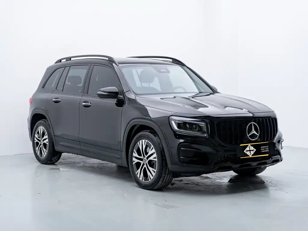 Mercedes-Benz GLB — фото 7