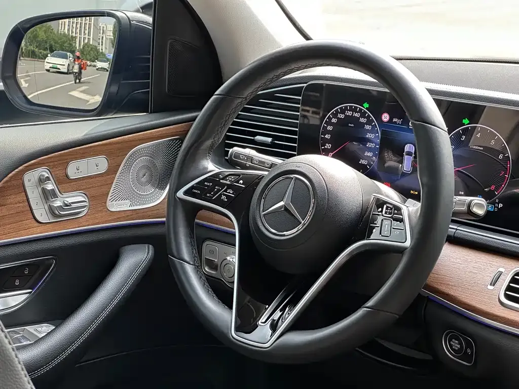 Mercedes-Benz GLE (Import) — фото 5