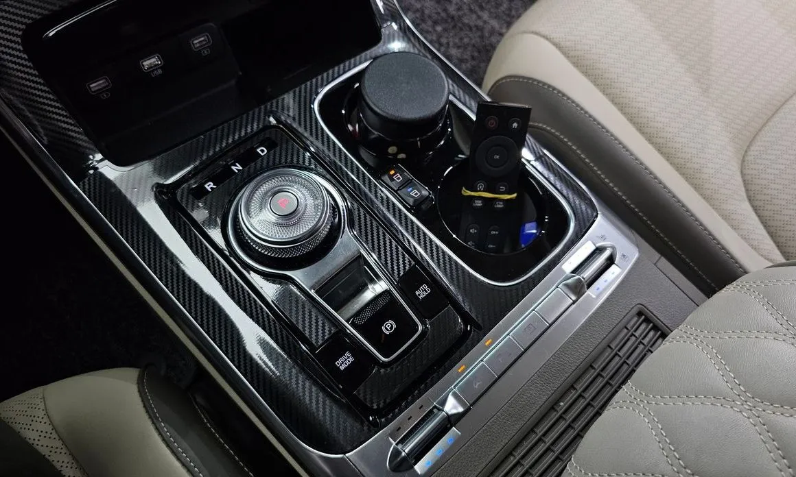 Kia Carnival — фото 10