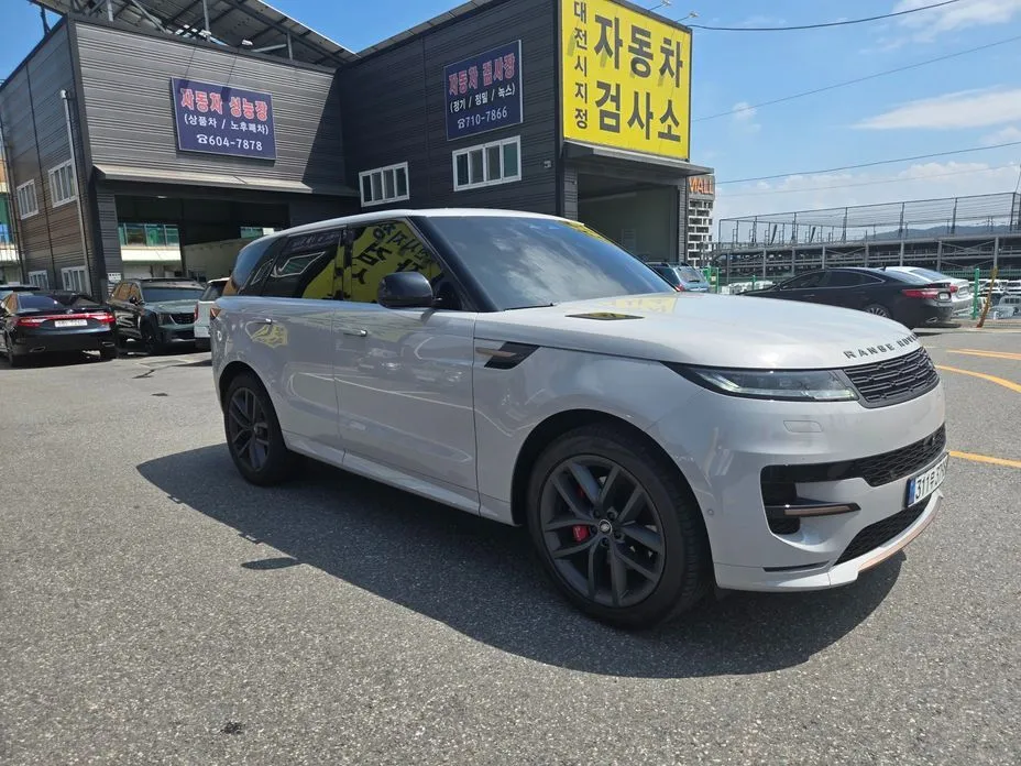 Land Rover Range Rover Sport — фото 8