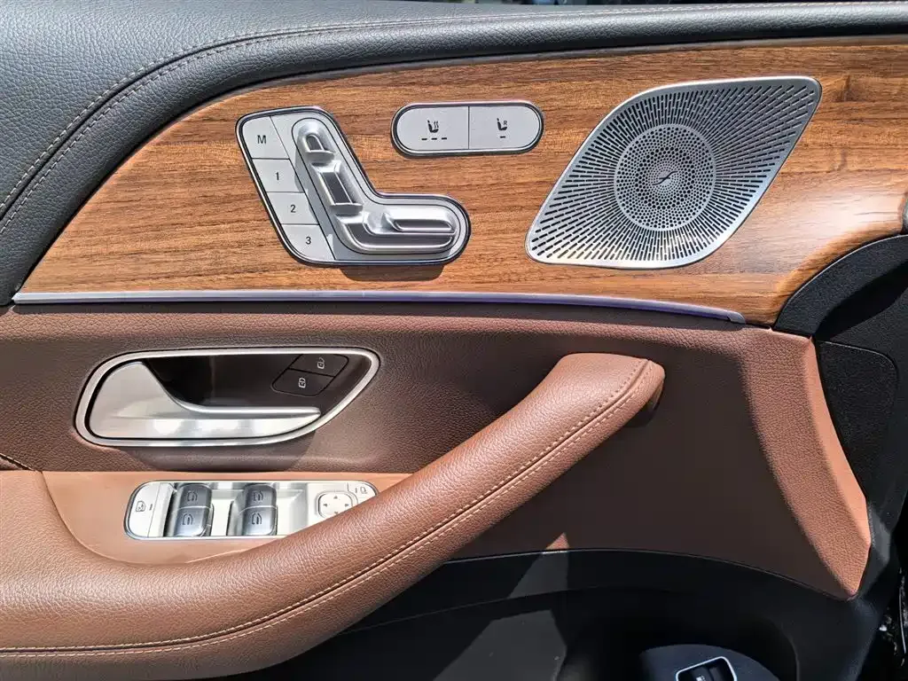 Mercedes-Benz GLE New Energy — фото 9