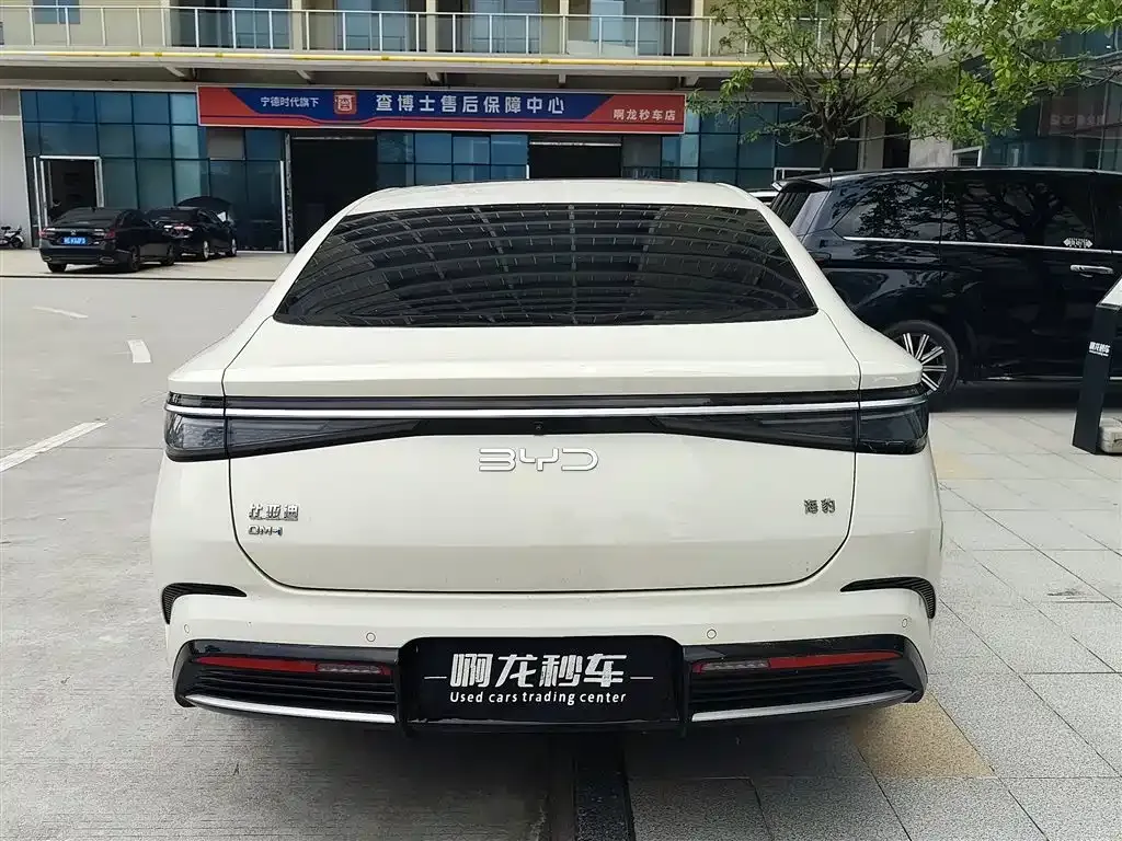 BYD Seal — фото 7