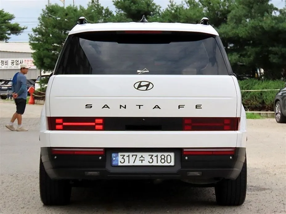 Hyundai Santafe — фото 9