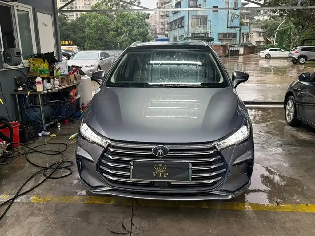 BYD MAX New Energy — фото 5