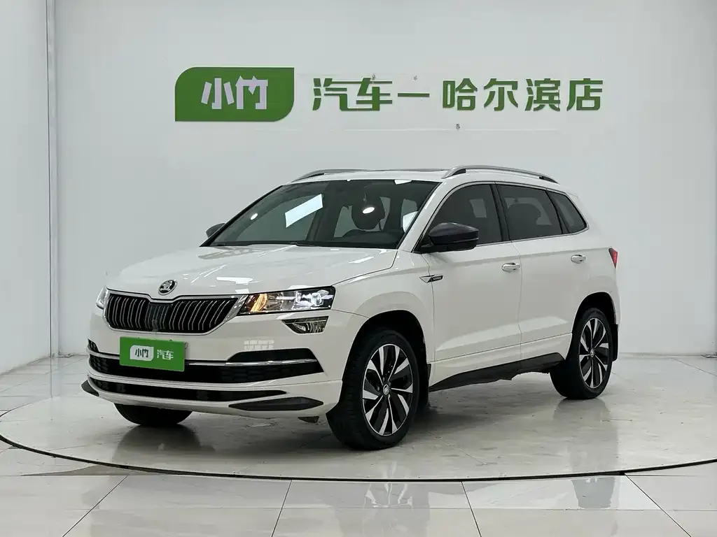 Skoda Karoq — фото 1