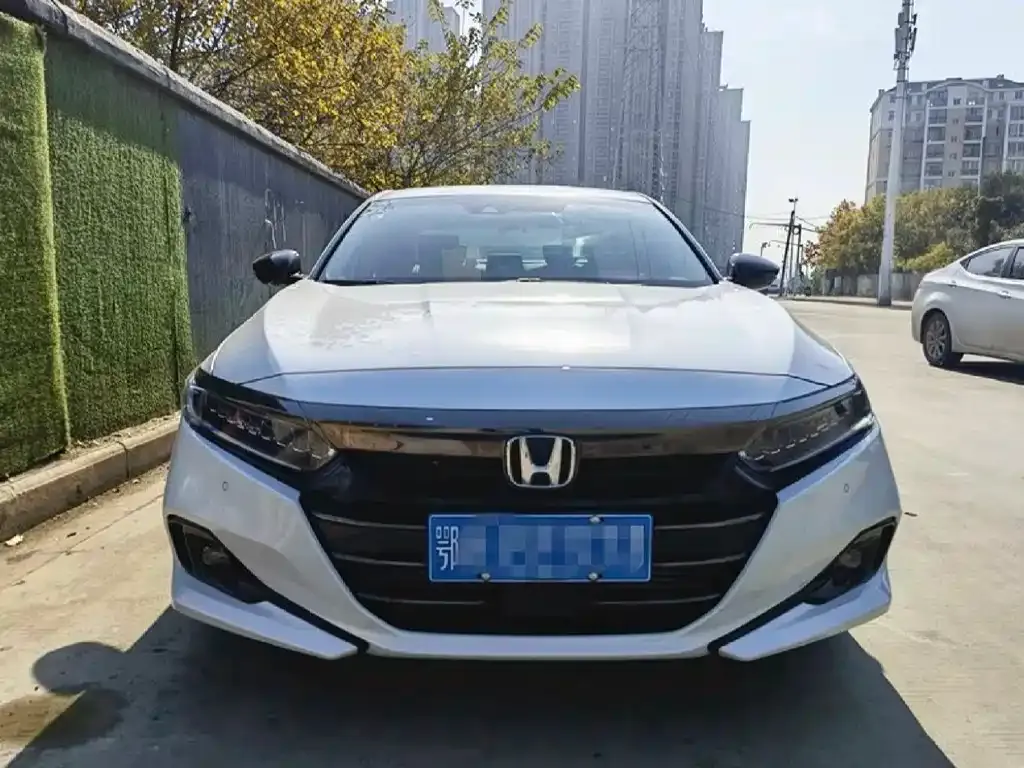 Honda Accord — фото 4