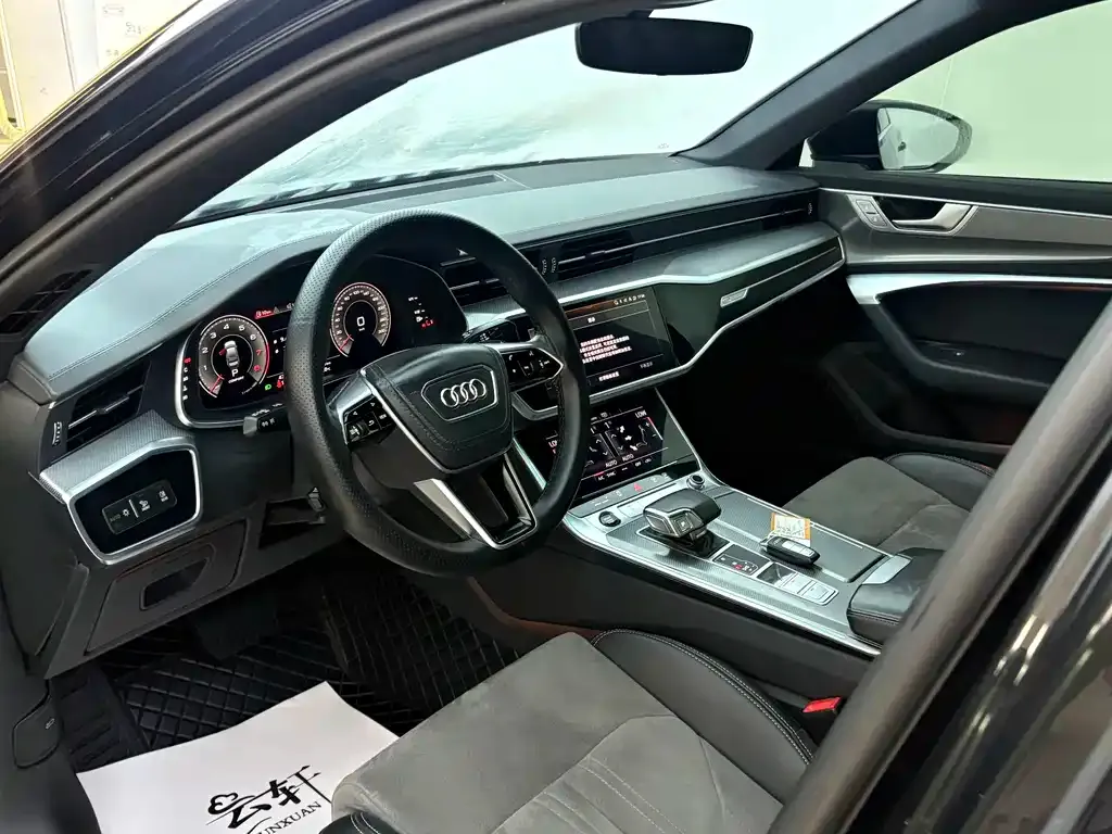 Audi A6L — фото 7