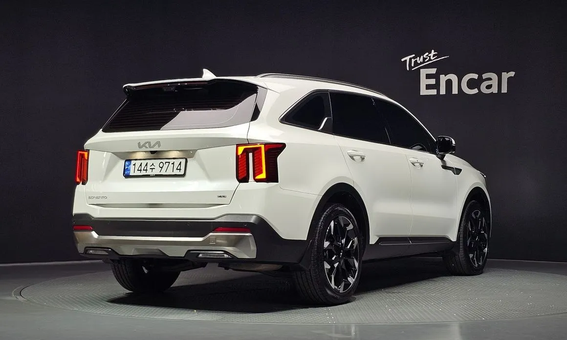 Kia Sorento — фото 2