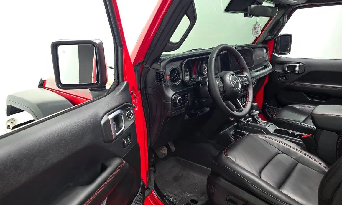 Jeep Wrangler — фото 7