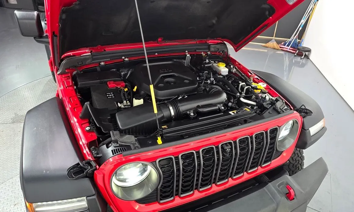 Jeep Wrangler — фото 10