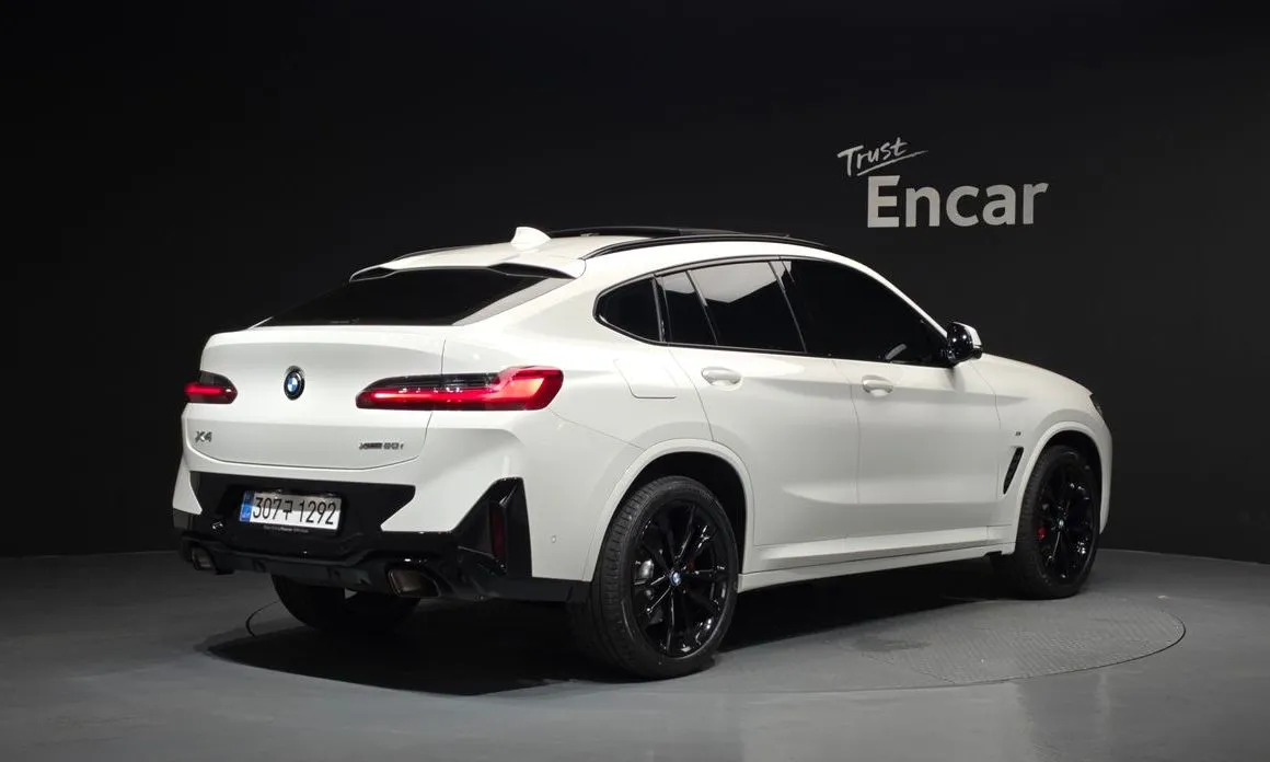 BMW X4 — фото 4