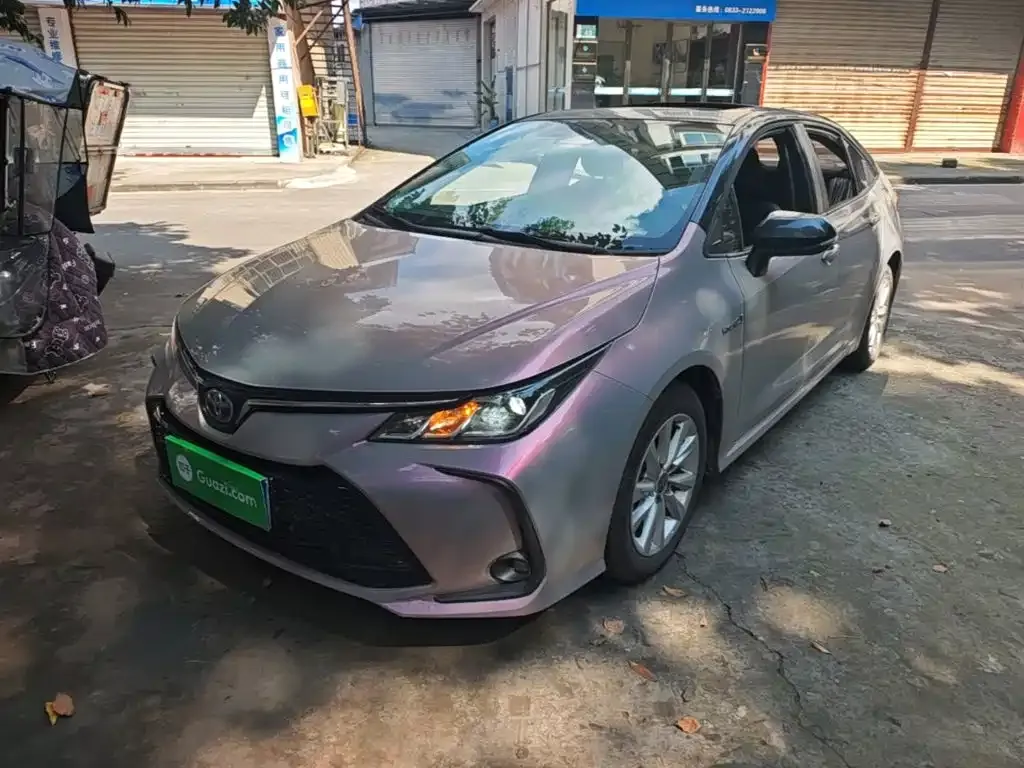 Toyota Corolla — фото 1
