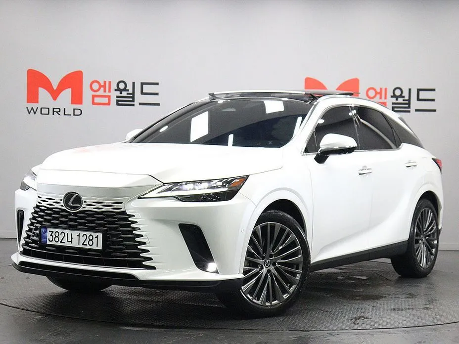 Lexus RX — фото 1